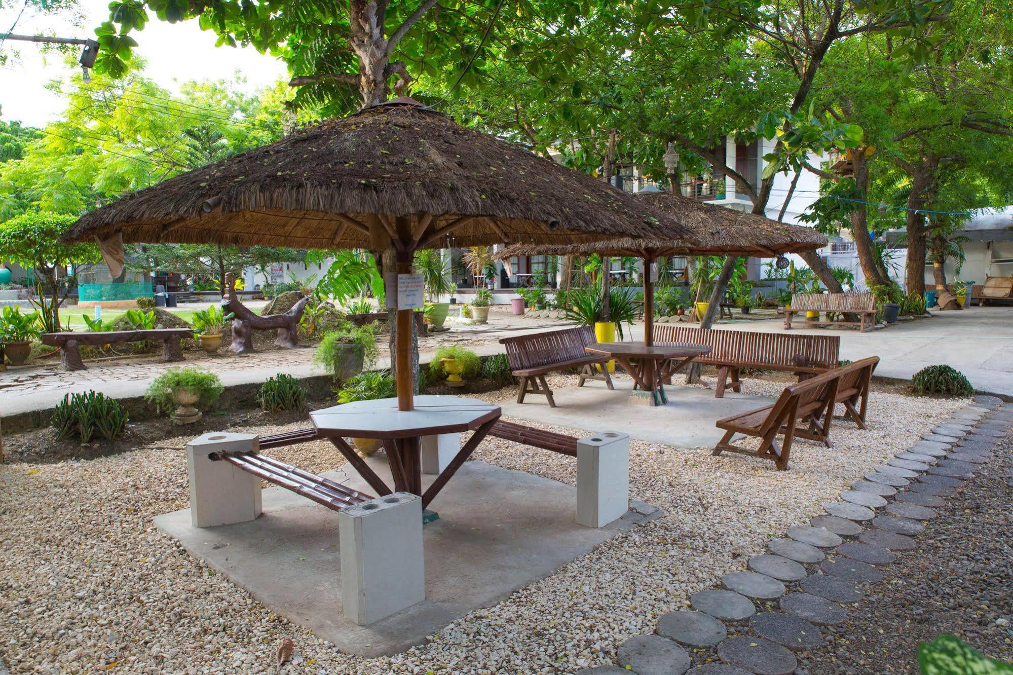 Karancho Beach House Lapu-Lapu City Exterior foto